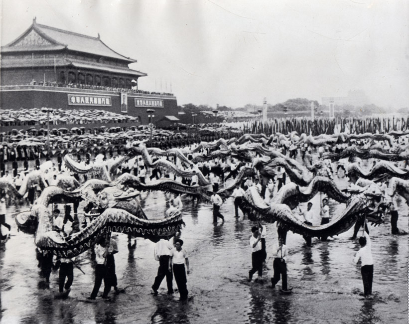 9bva_TiananmenOct11956
